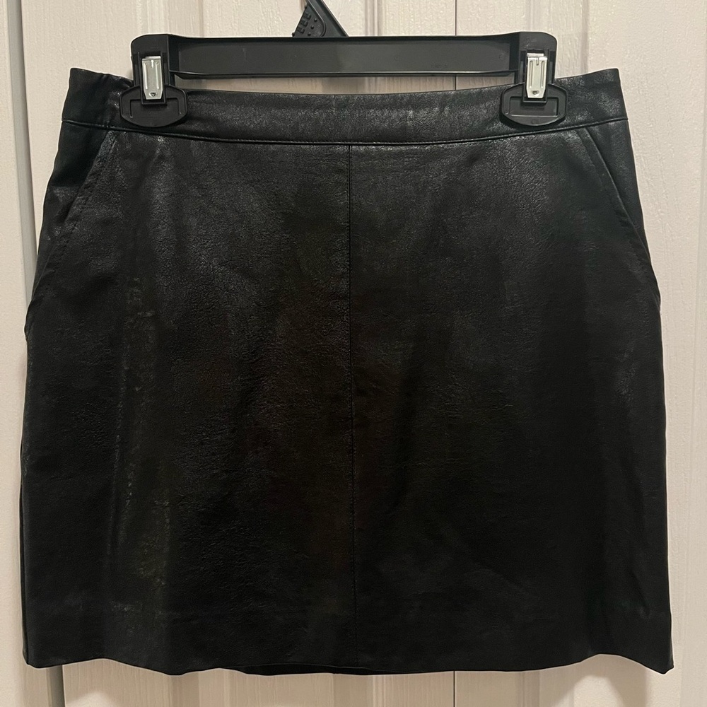 Forever 21 Black Faux Leather Mini Skirt